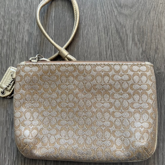 Coach Wristlet - Picture 1 of 4